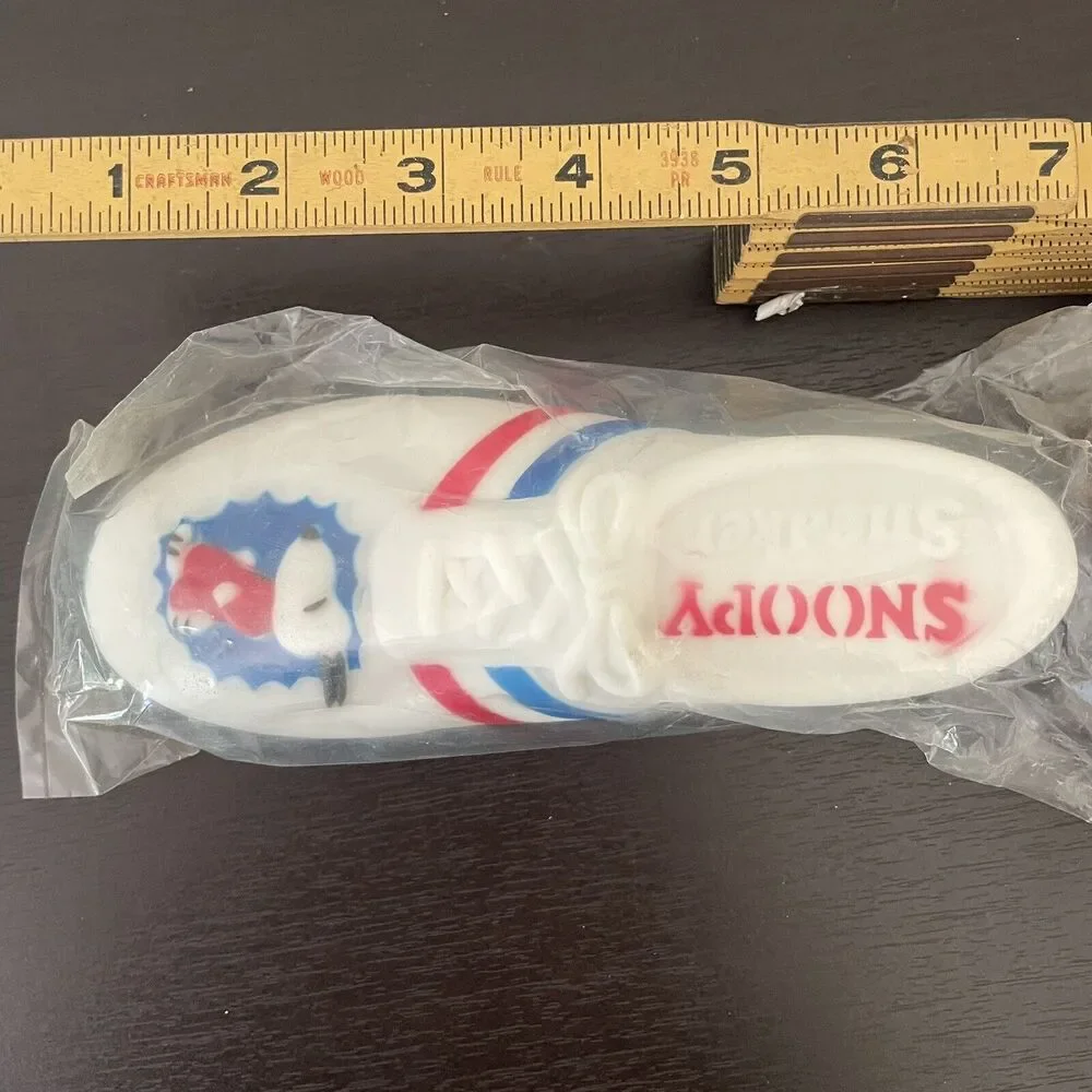NWT Peanuts Snoopy 7